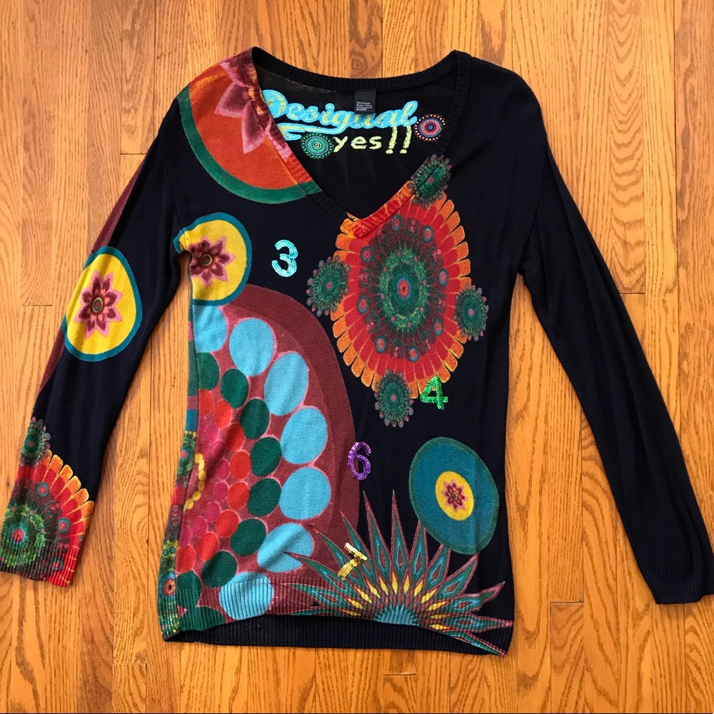 Gorgeous Desigual light-weight pullover